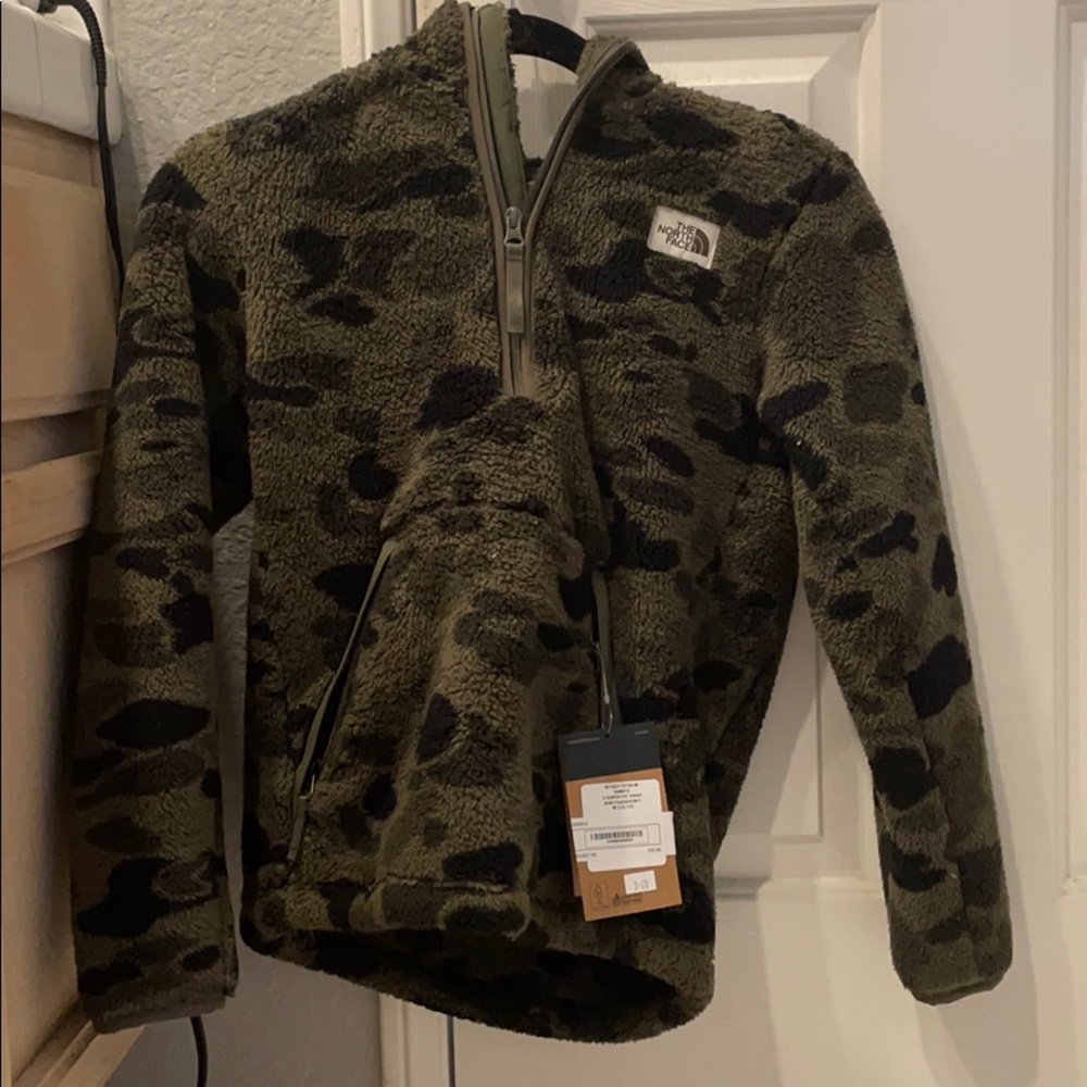 North face fleece hoodie